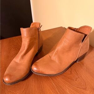 Lucky Brand Tan Ankle Boots